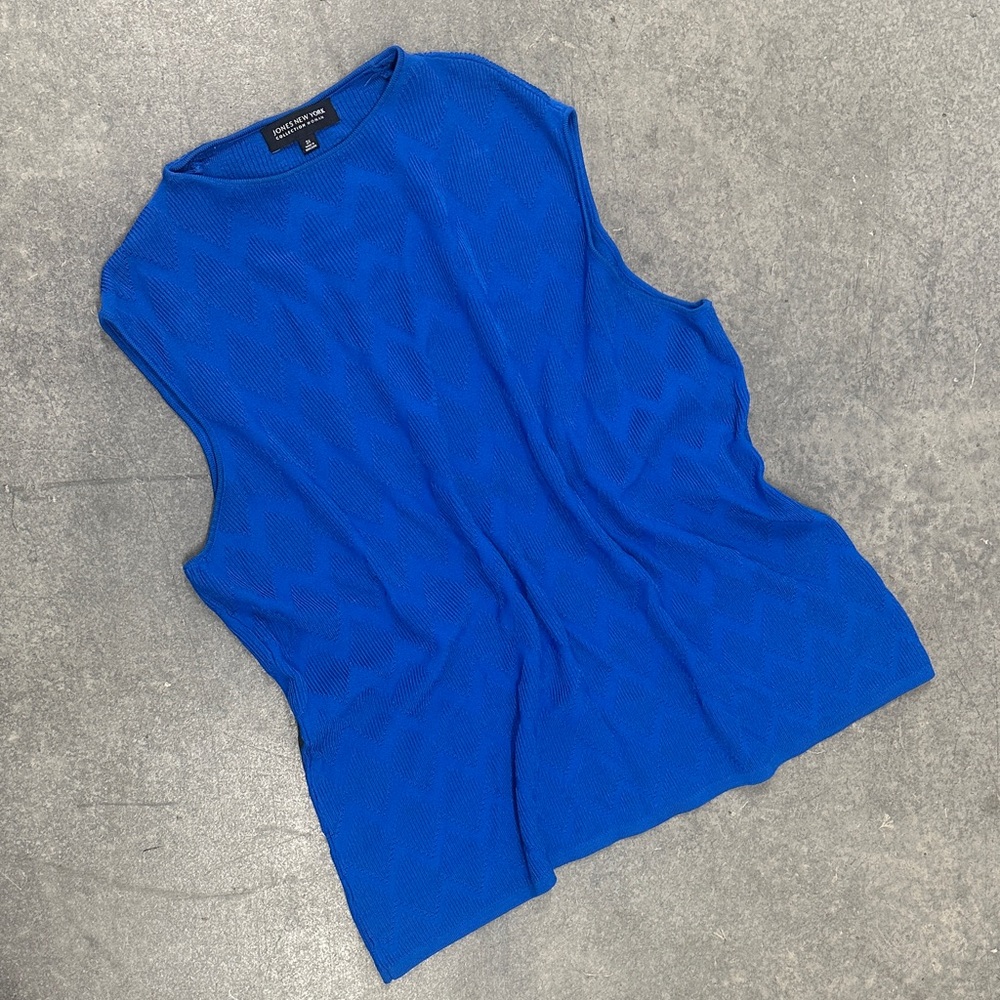 Blue Sleeveless Top